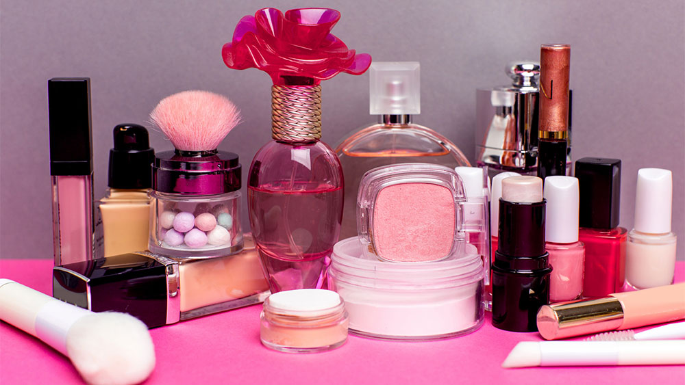 راهنمای خرید انواع لوازم آرایشی باکیفیت